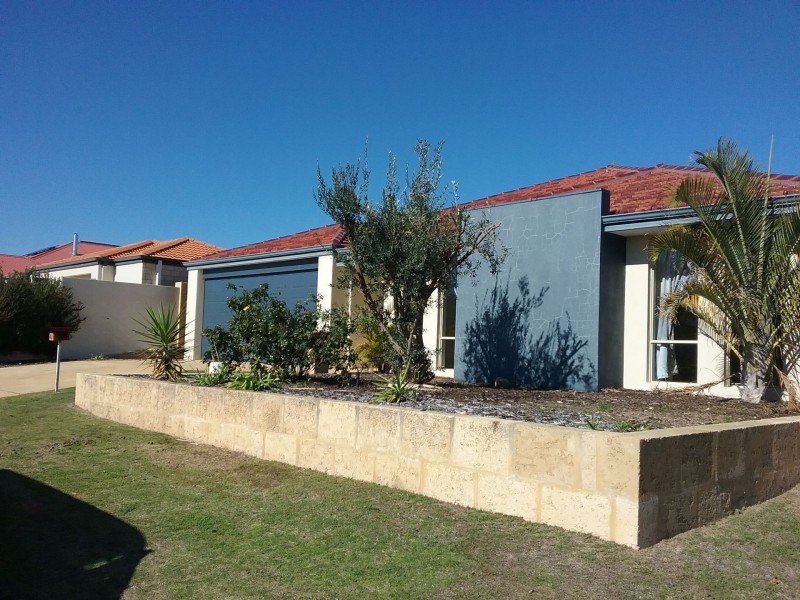 6 Patman Road, Secret Harbour WA 6173