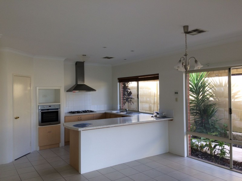 6 Patman Road, Secret Harbour WA 6173