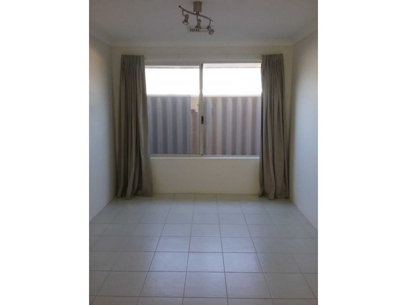 6 Patman Road, Secret Harbour WA 6173