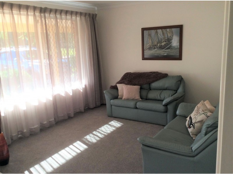 1 Arrowrock Retreat, Greenfields WA 6210