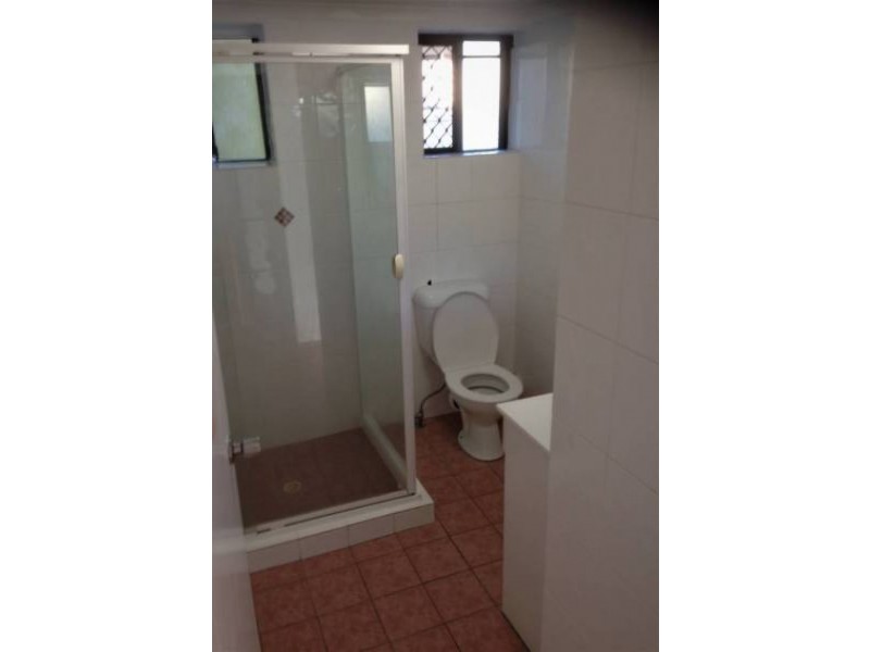 2/61 Sixth Av, Kedron QLD 4031