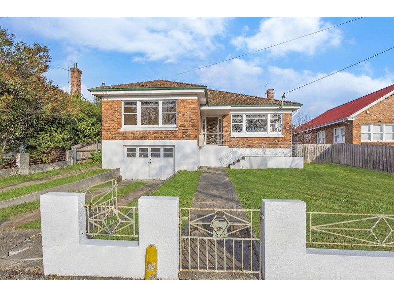 142 Abbott Street, Newstead TAS 7250