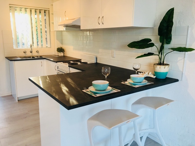 12 Melinda Grove, Lake Heights NSW 2502