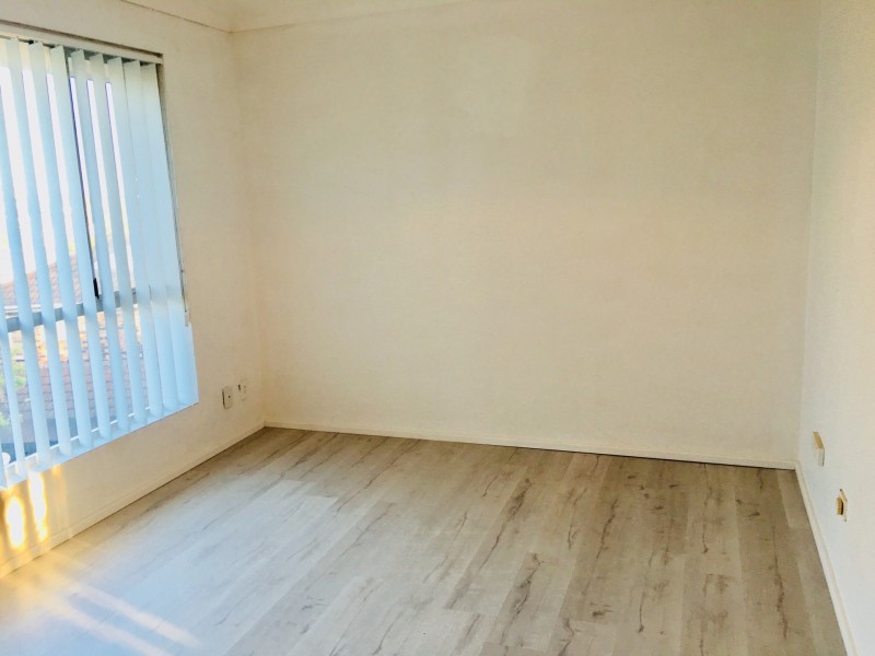 12 Melinda Grove, Lake Heights NSW 2502