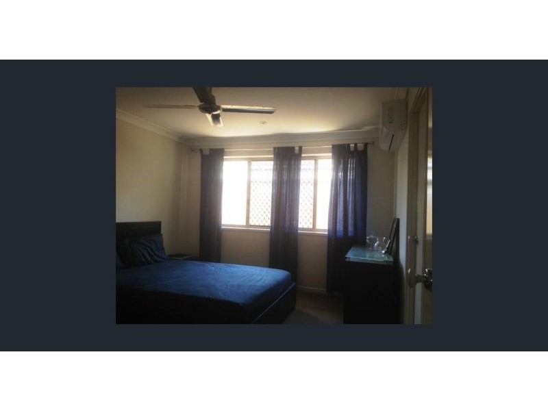 11 Fred Pham Crescent, Doolandella QLD 4077