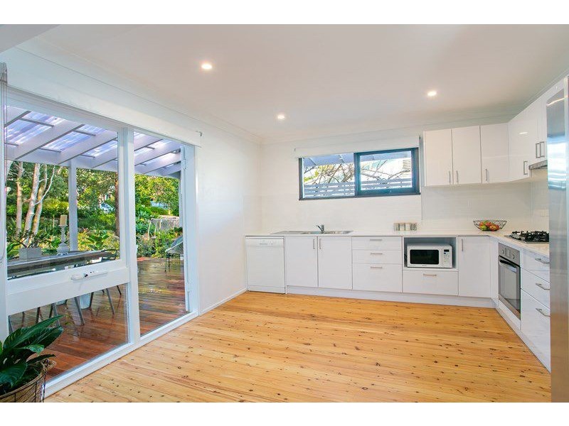 54 Binburra Avenue, Avalon Beach NSW 2107