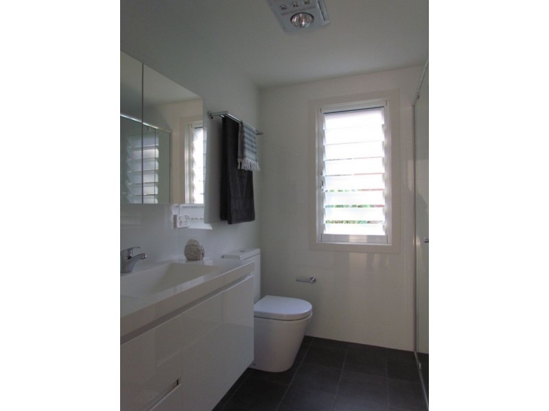 9a Mount Pleasant Ave, Mona Vale NSW 2103