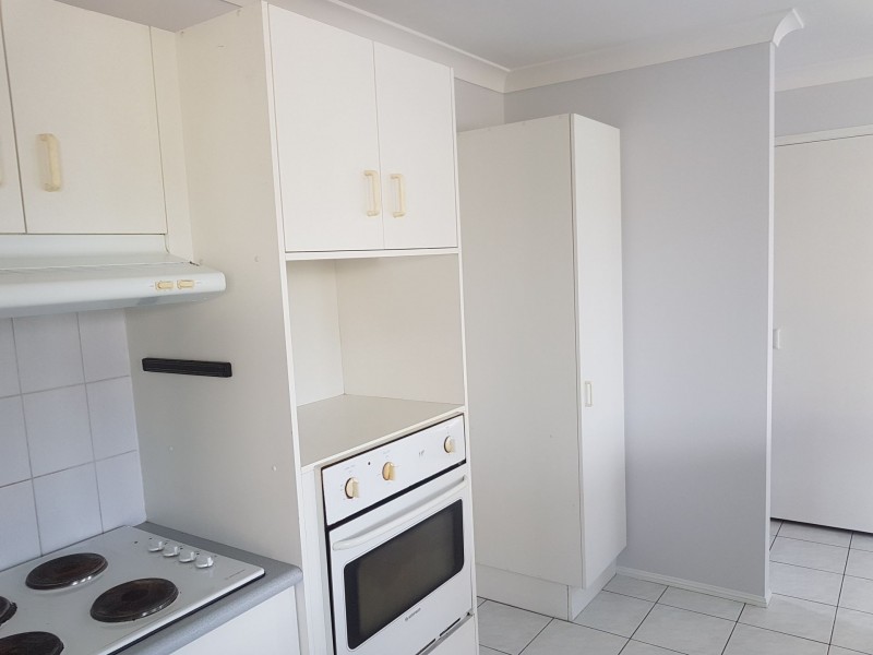30 Galeen Street, Burleigh Waters QLD 4220