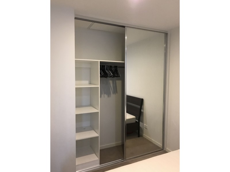 3007/5 Sutherland St, Melbourne VIC 3000