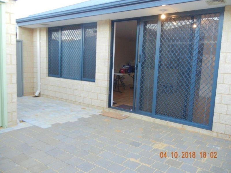 137 Lambeth Circle, Wellard WA 6170