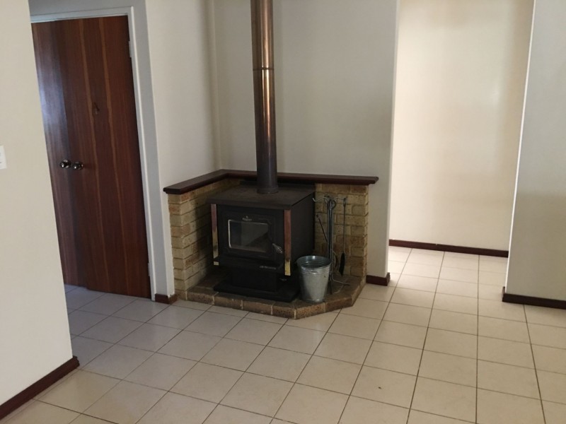 136 Sydenham Street, Kewdale WA 6105