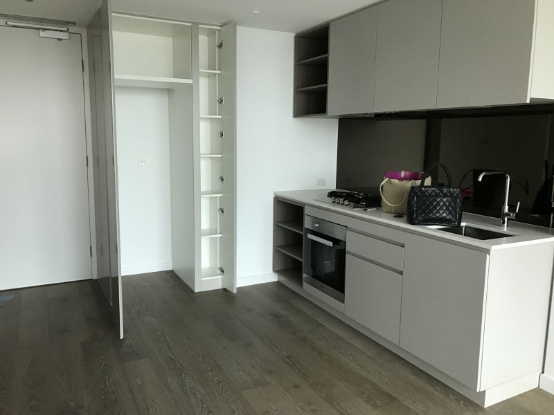 1408/462 Elizabeth street, Melbourne VIC 3000