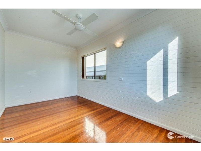 11 Alfred Street, Mermaid Beach QLD 4218