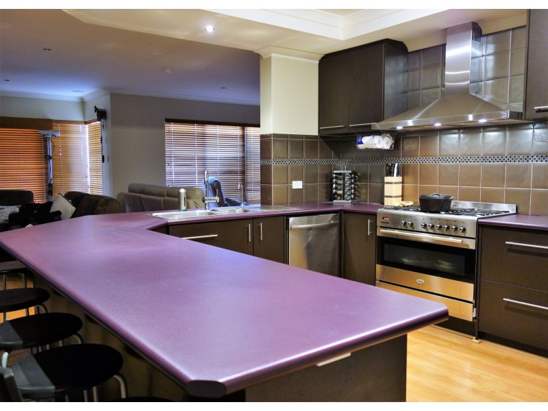 3 Sunco Parade, Canning Vale WA 6155