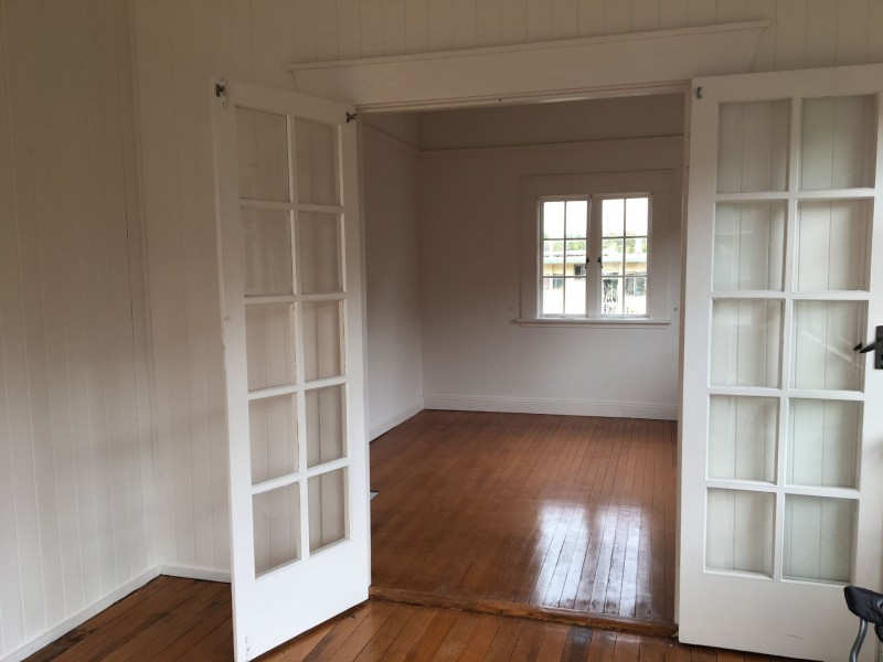 16 Bay Drive, Russell Island QLD 4184