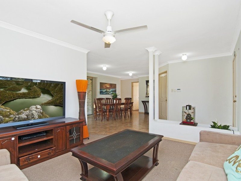 19 Elmwood Court, Boronia Heights QLD 4124