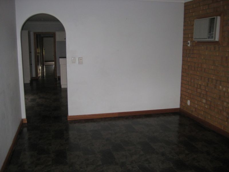 2b Tyringa Ave, Rostrevor SA 5073