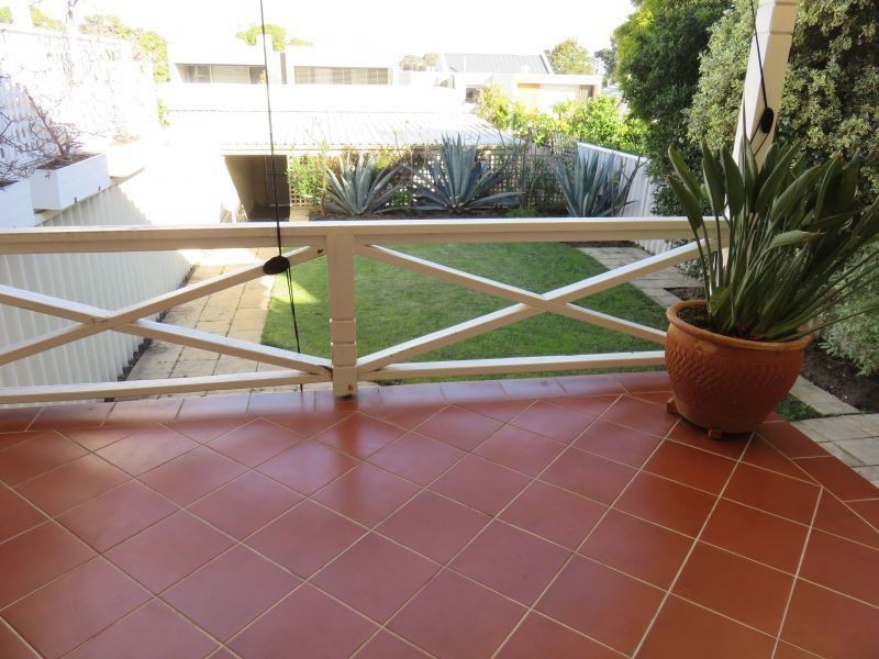 55B Blencowe St, West Leederville WA 6007