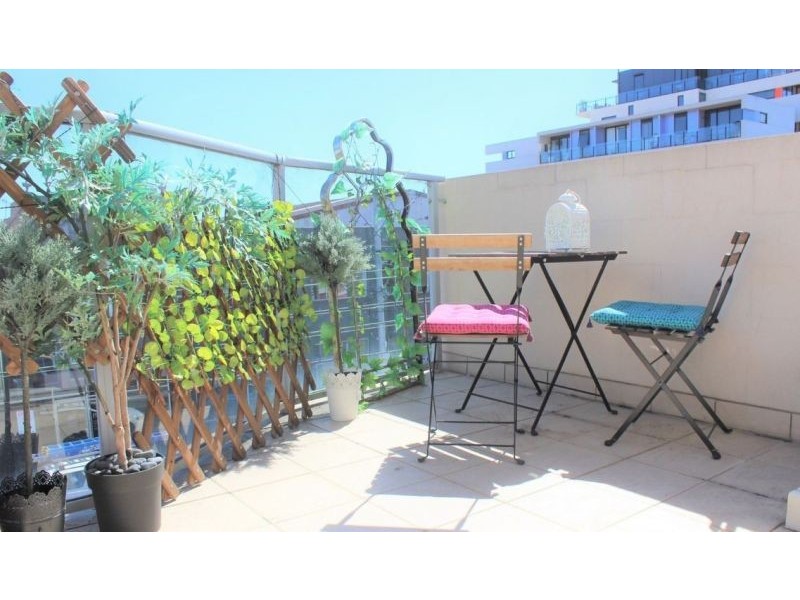 202/72-76 High Street, Windsor VIC 3181