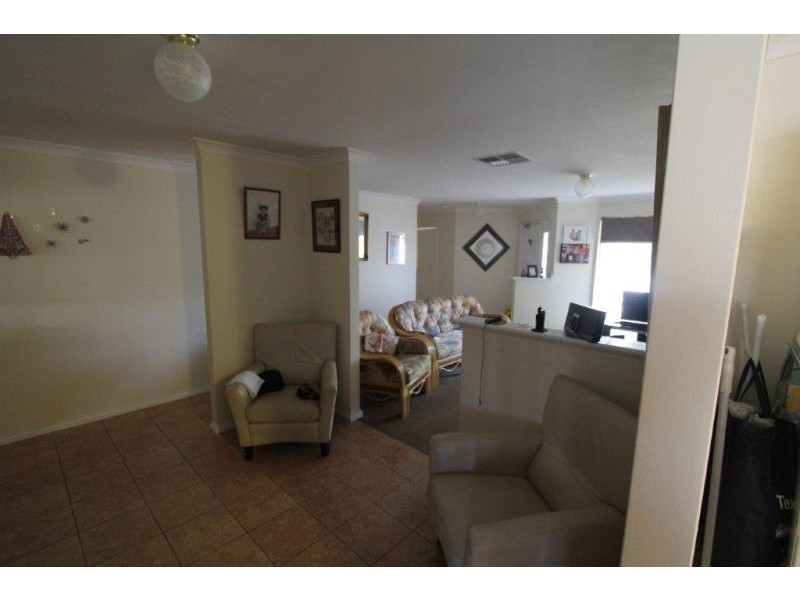 58 The Lakes Blvd, Jandakot WA 6164