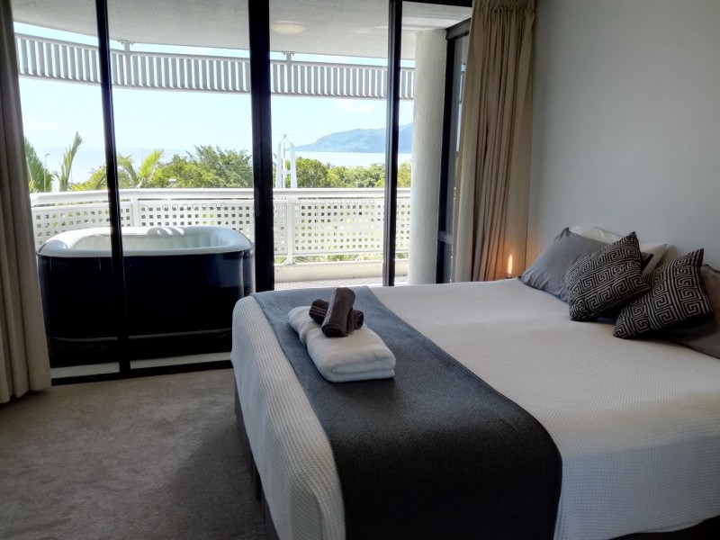 52A & B 219 Abbott St, Cairns North QLD 4870