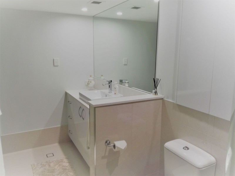 52A & B 219 Abbott St, Cairns North QLD 4870