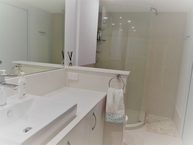 52A & B 219 Abbott St, Cairns North QLD 4870