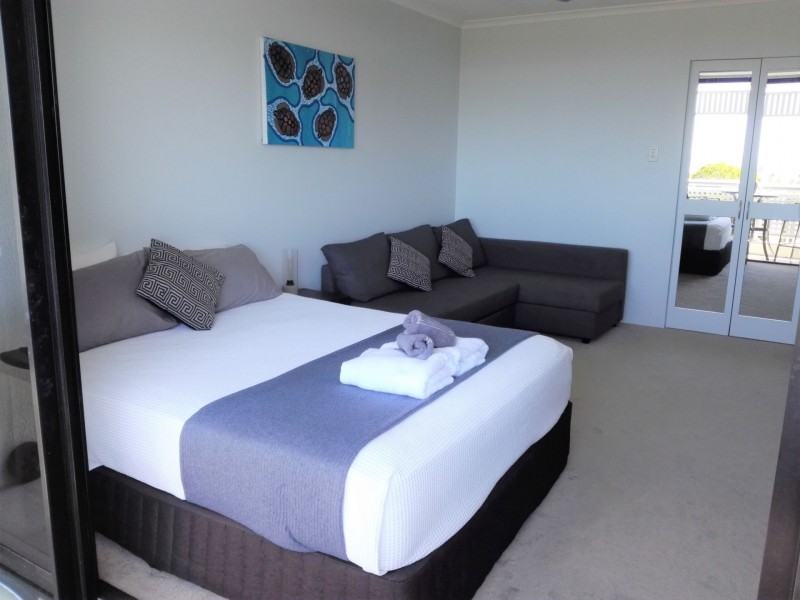 52A & B 219 Abbott St, Cairns North QLD 4870