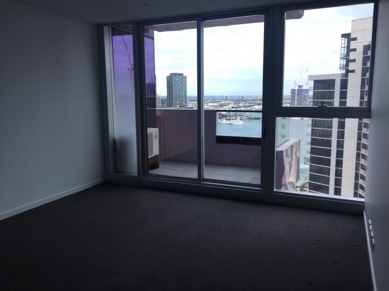 S1807/231 Harbour Esplanade, Docklands VIC 3008