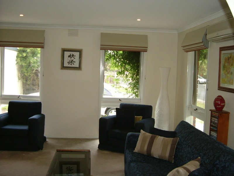 10 Isaacs Close, Sunbury VIC 3429