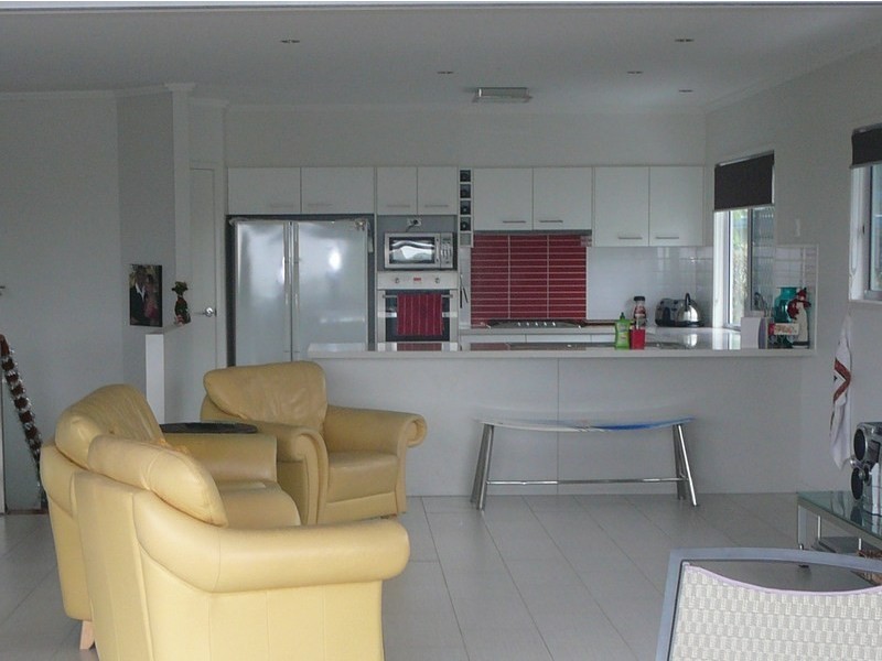 13 Kirkhill St, Brighton QLD 4017