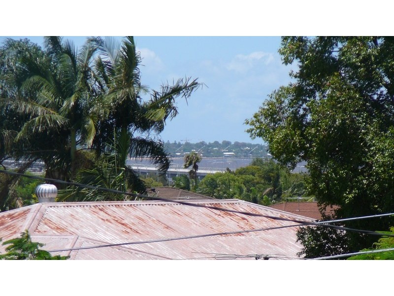 13 Kirkhill St, Brighton QLD 4017