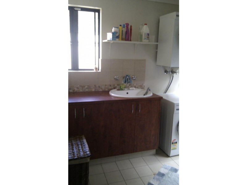 A/5 Clarke way, Bassendean WA 6054