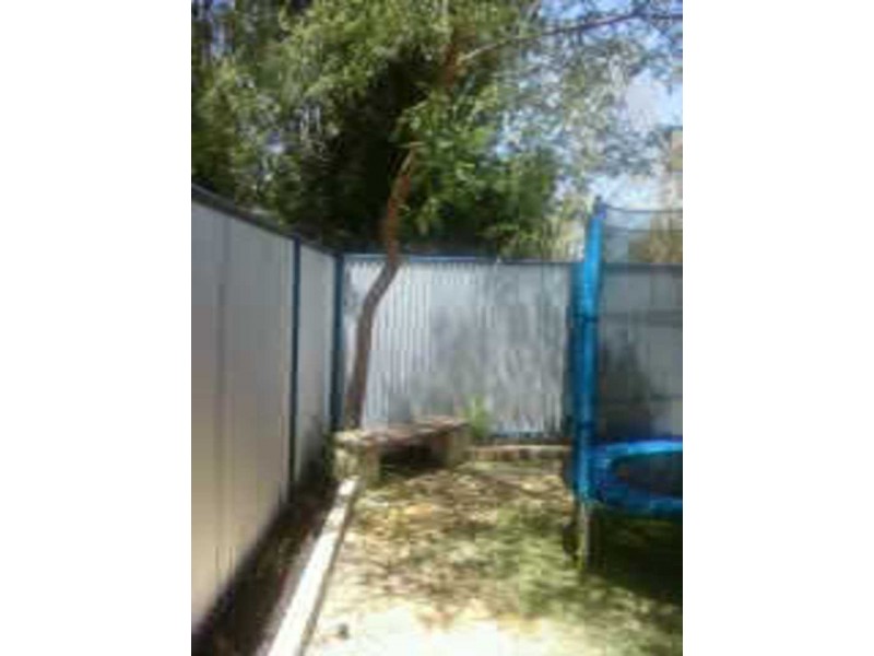 A/5 Clarke way, Bassendean WA 6054