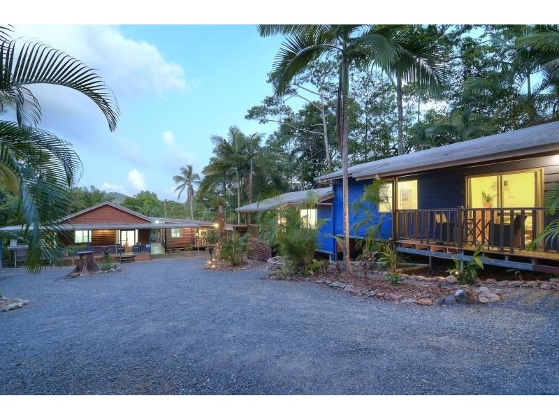 17 Stewart Street, Daintree QLD 4873