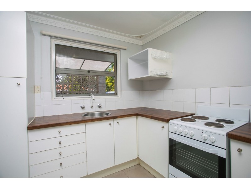 25 Surrey Street, Dianella WA 6059