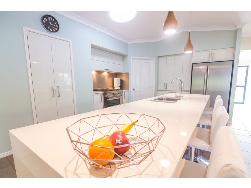 16 Blue Wren Close, Gulmarrad NSW 2463