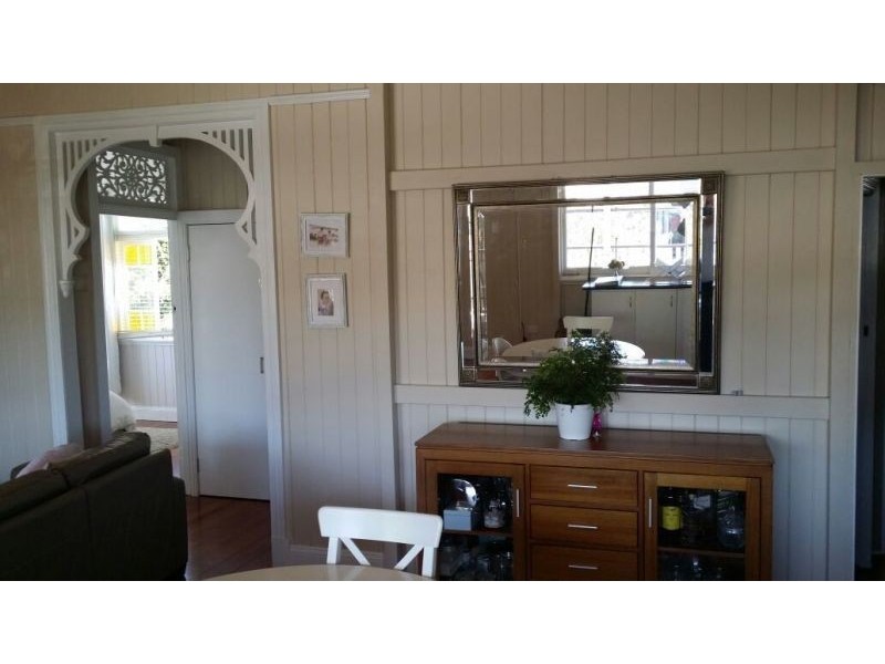 53 Frank Street, Norman Park QLD 4170