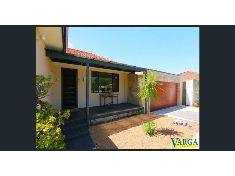 5 Brooklea Place, Ferndale WA 6148