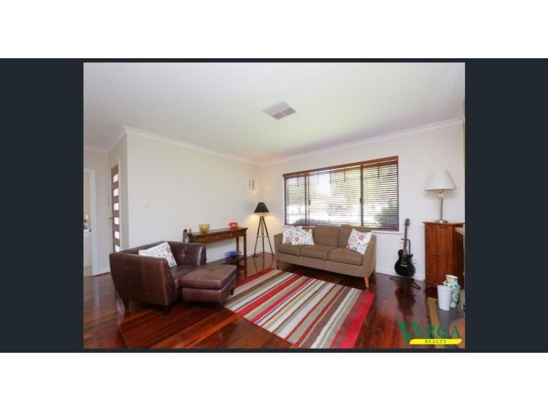 5 Brooklea Place, Ferndale WA 6148