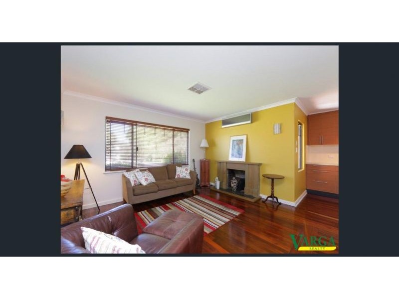 5 Brooklea Place, Ferndale WA 6148