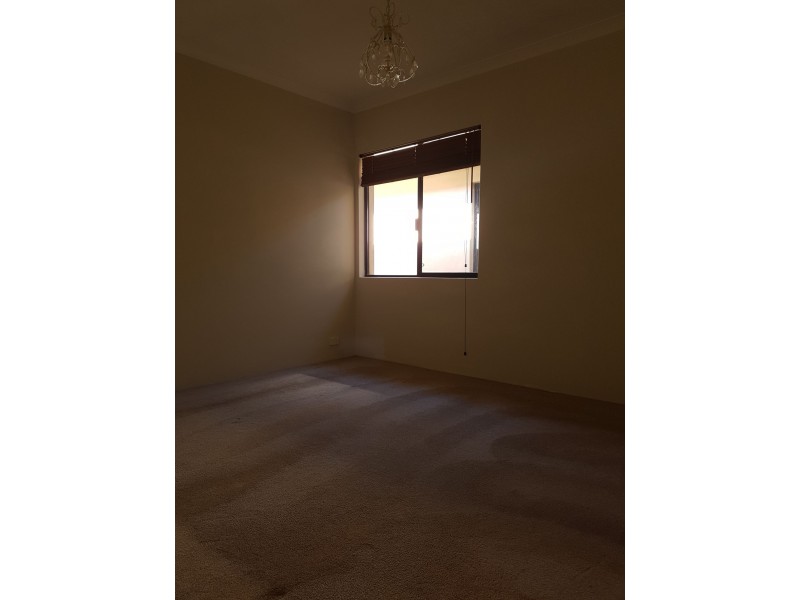 5 Brooklea Place, Ferndale WA 6148