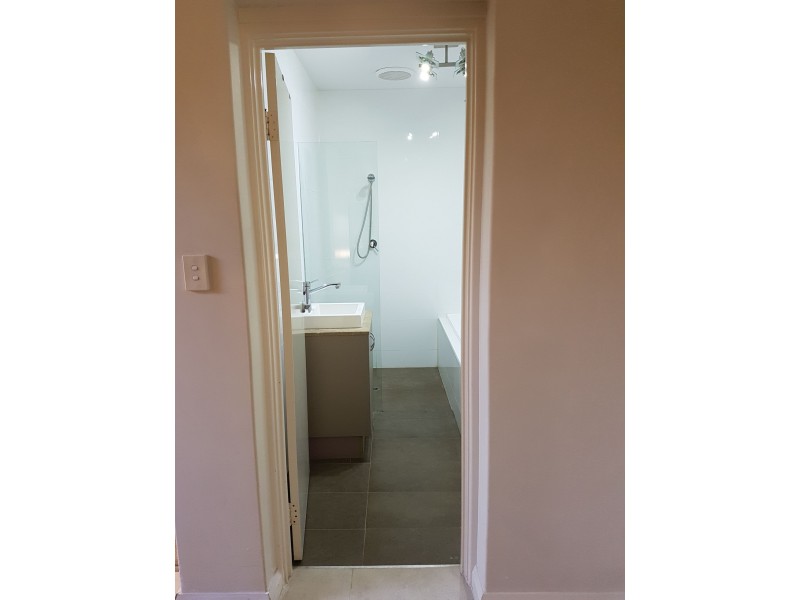 5 Brooklea Place, Ferndale WA 6148