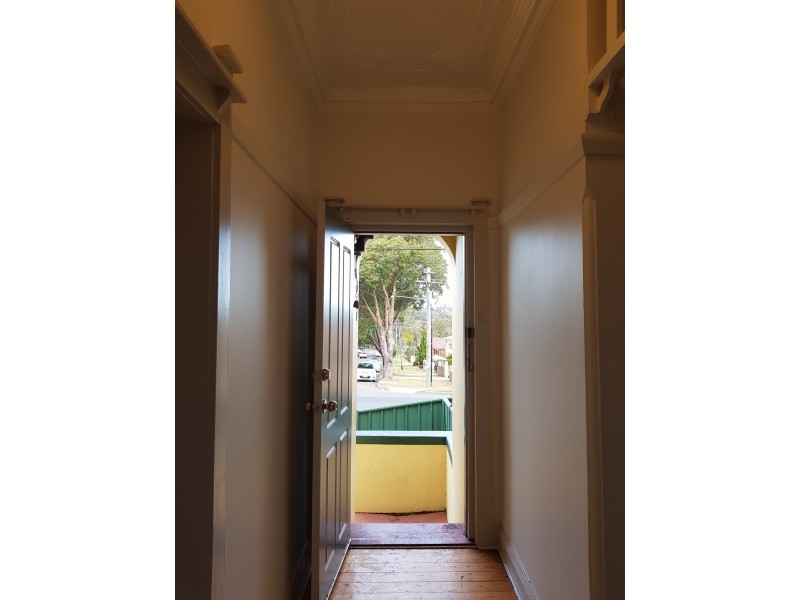 127 Remly st, Roselands NSW 2196