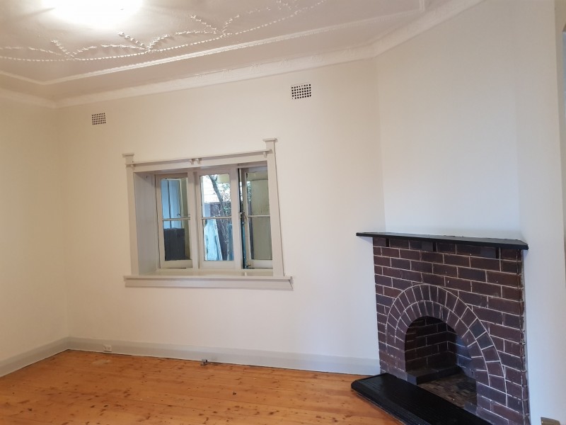 127 Remly st, Roselands NSW 2196