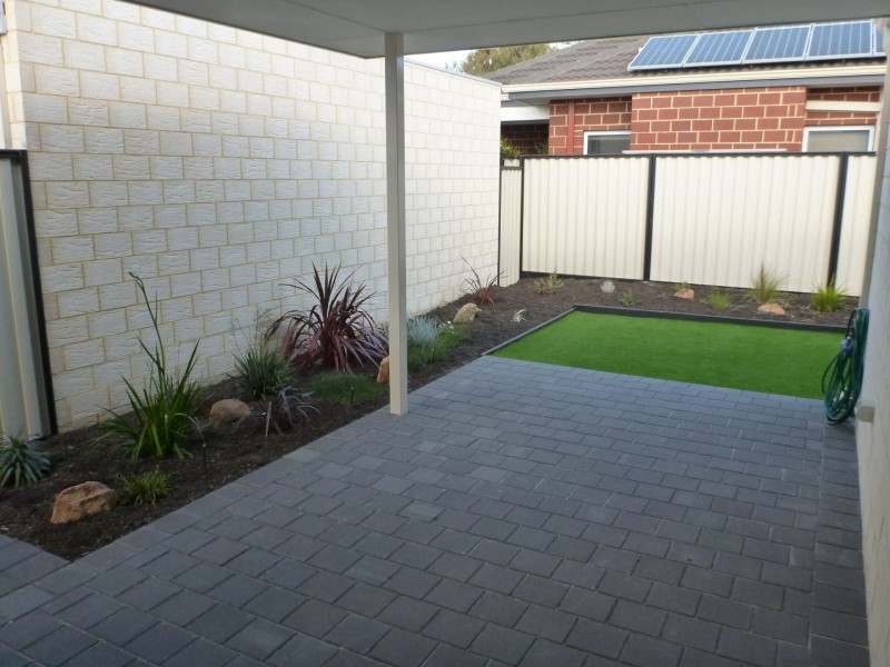 6/50 Middle Parkway, Canning Vale WA 6155