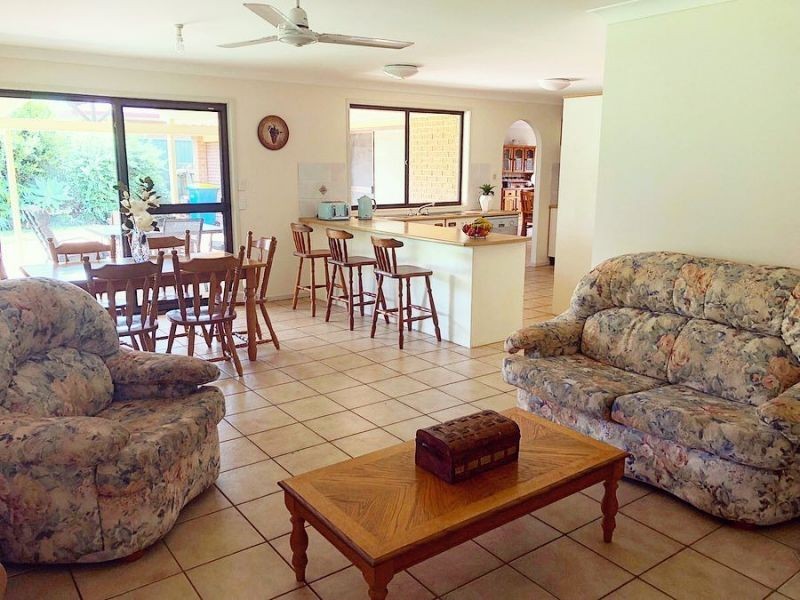 7 Robindale Drive, Wollongbar NSW 2477