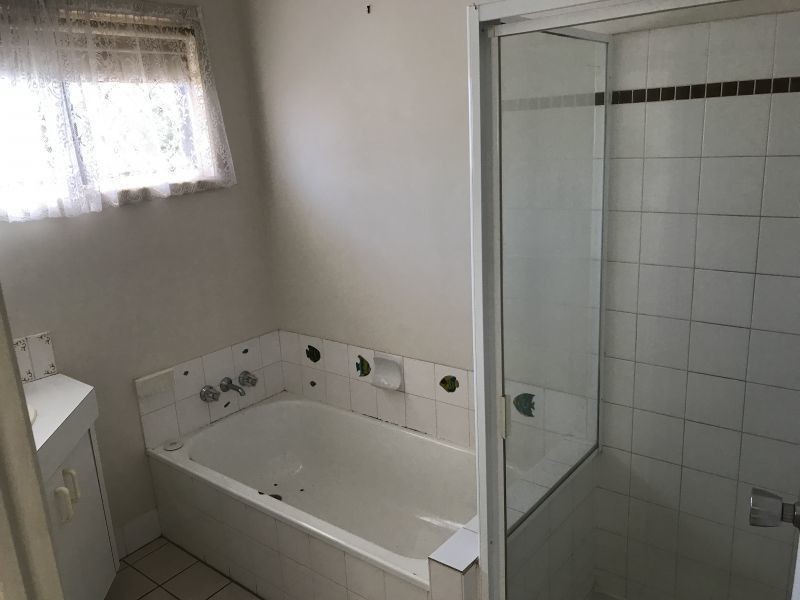 55 Peel St, Redland Bay QLD 4165