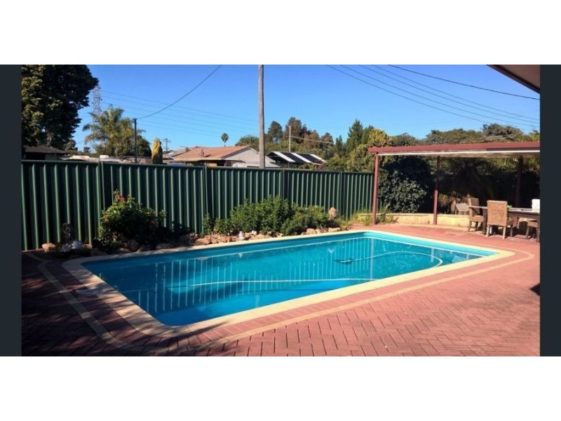 4 Tremandra Way, Parkwood WA 6147