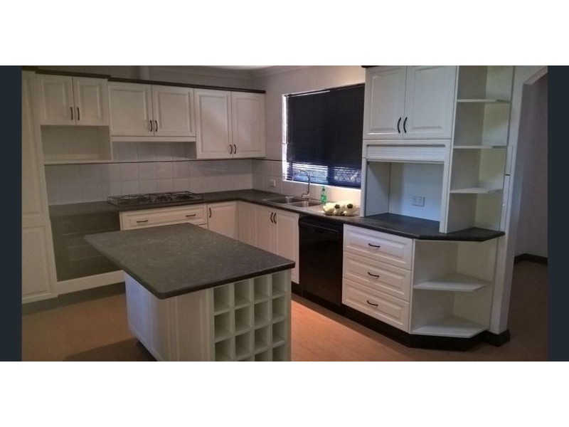 4 Tremandra Way, Parkwood WA 6147